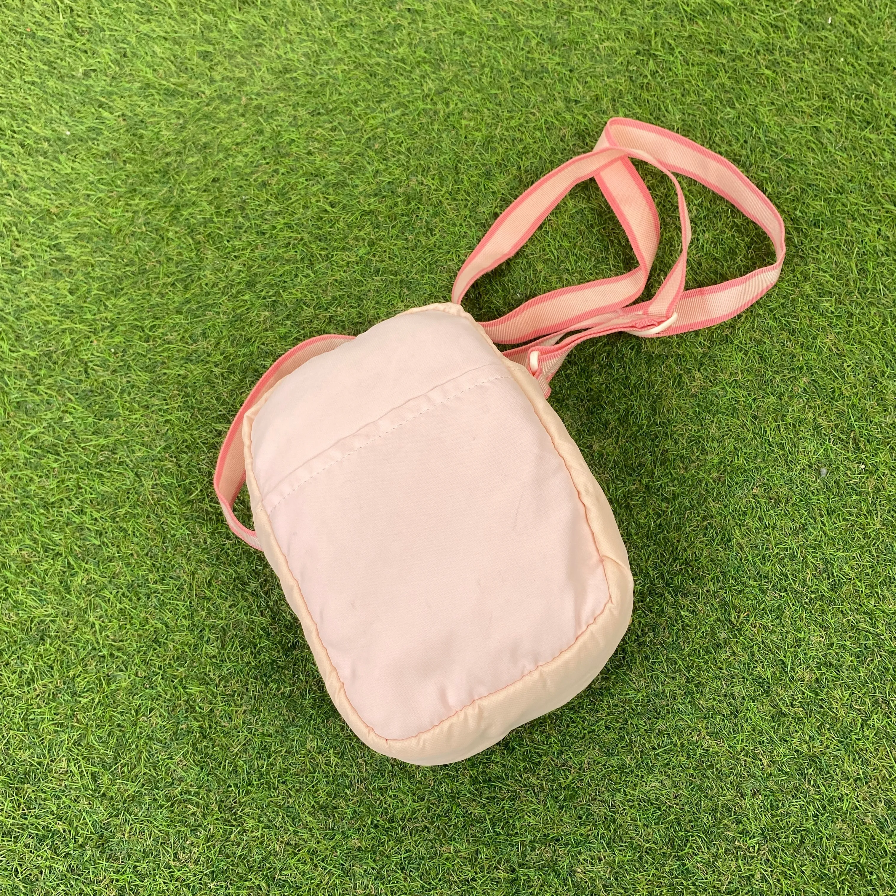 00s Nike Sling Shoulder Bag Pink