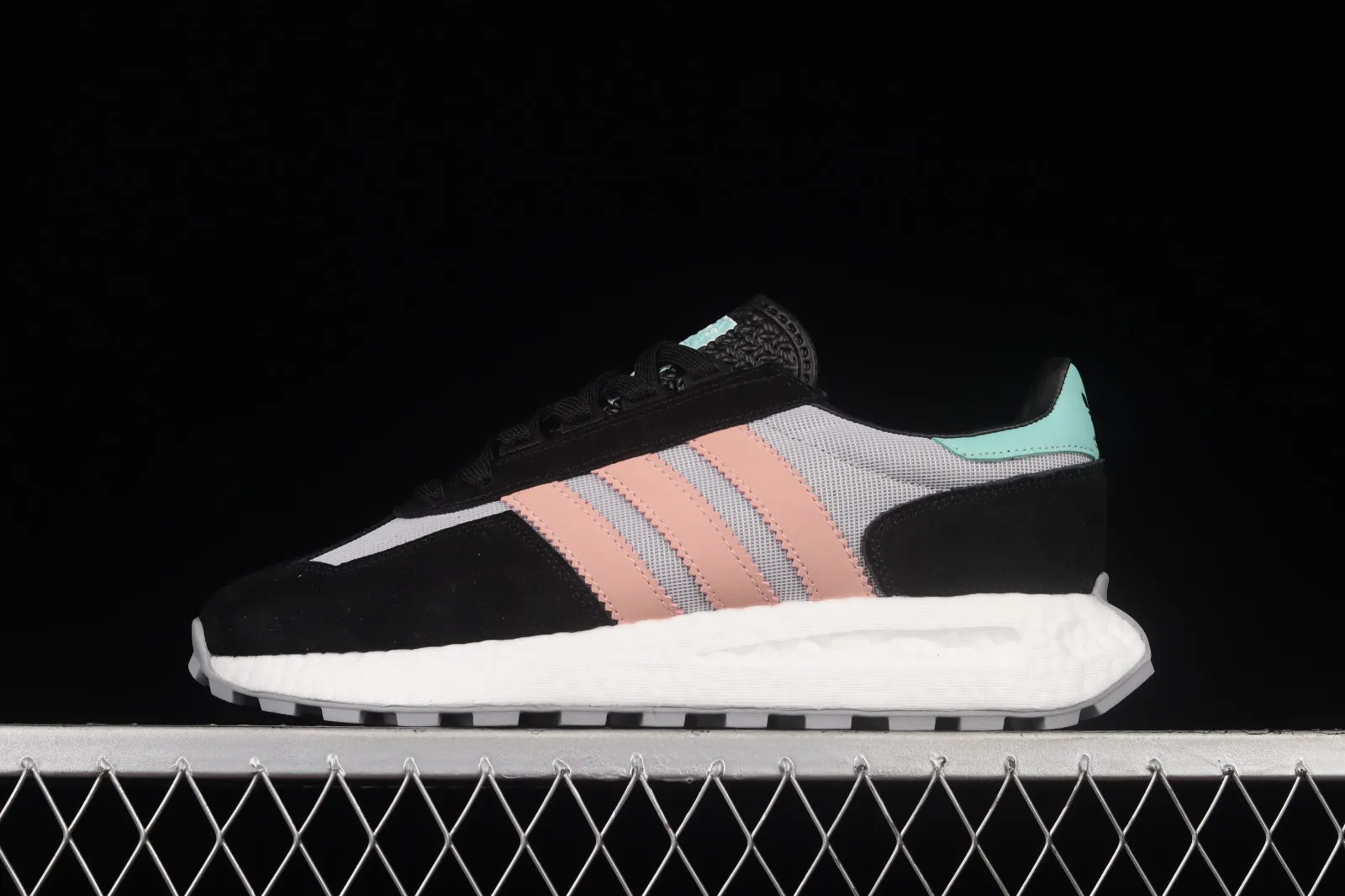 Adidas Originals Retropy E5 Core Black Pink Cloud White GX2170