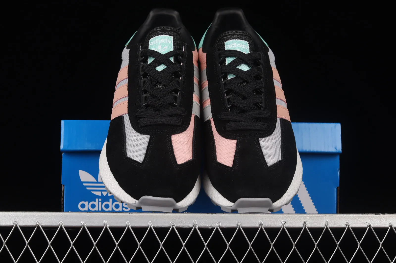 Adidas Originals Retropy E5 Core Black Pink Cloud White GX2170