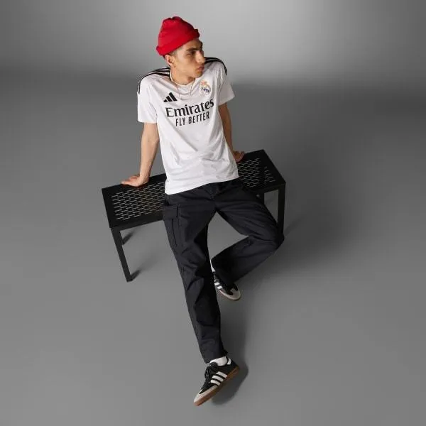 adidas  |Unisex Street Style Logo T-Shirts