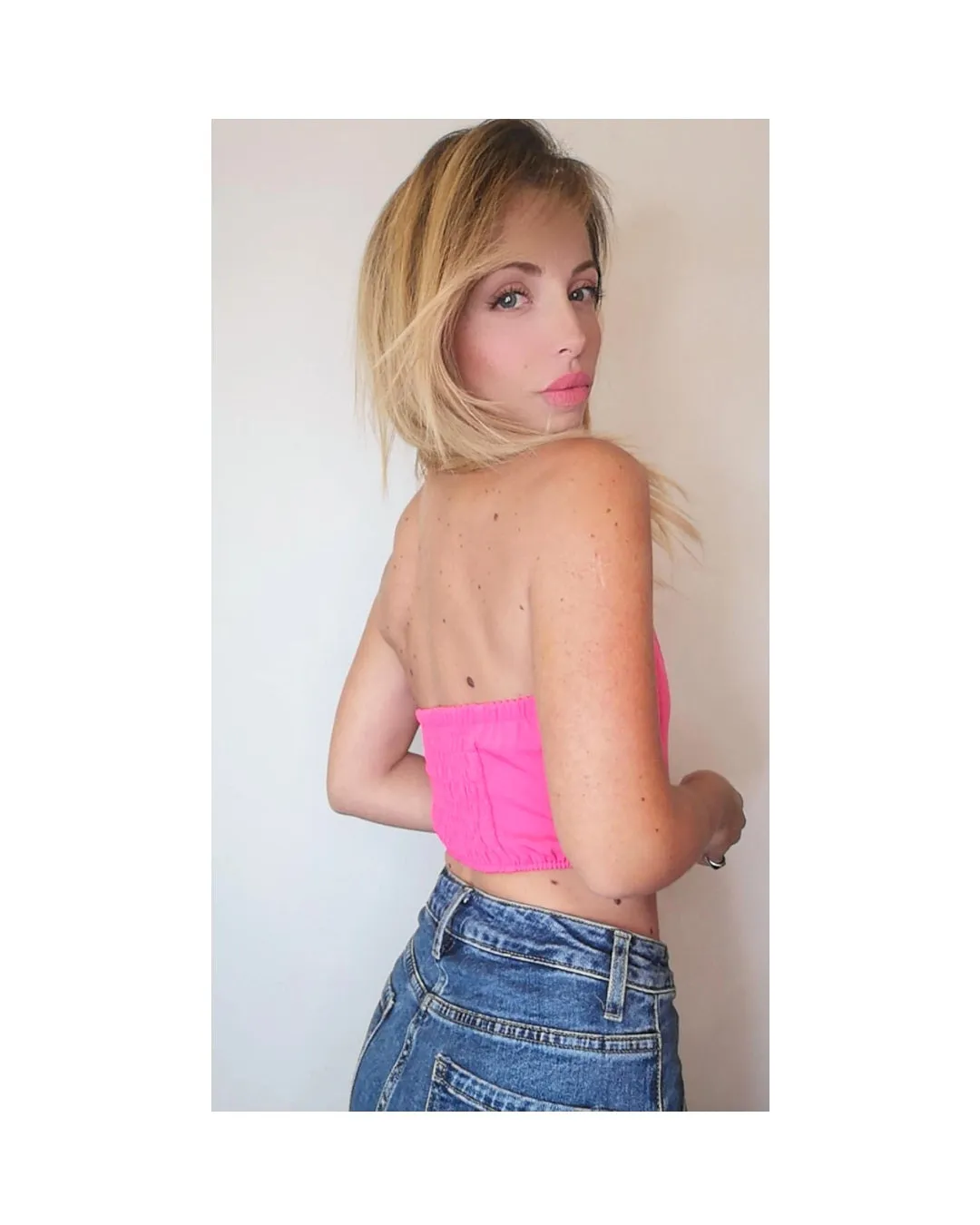 Bustier a corsetto con gancetti: NERO o ROSA!