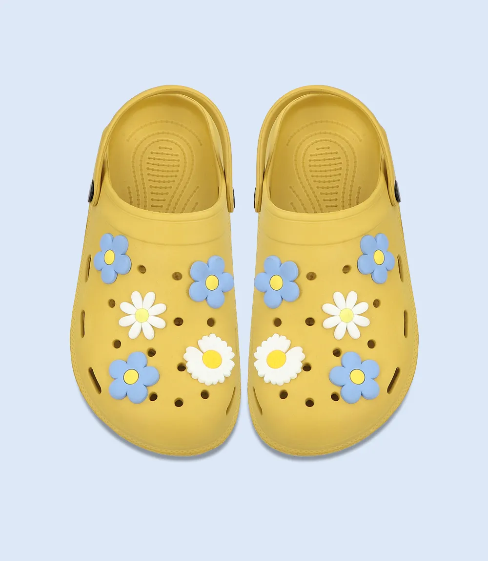 BW7439-MUSTARD-Women Crocs