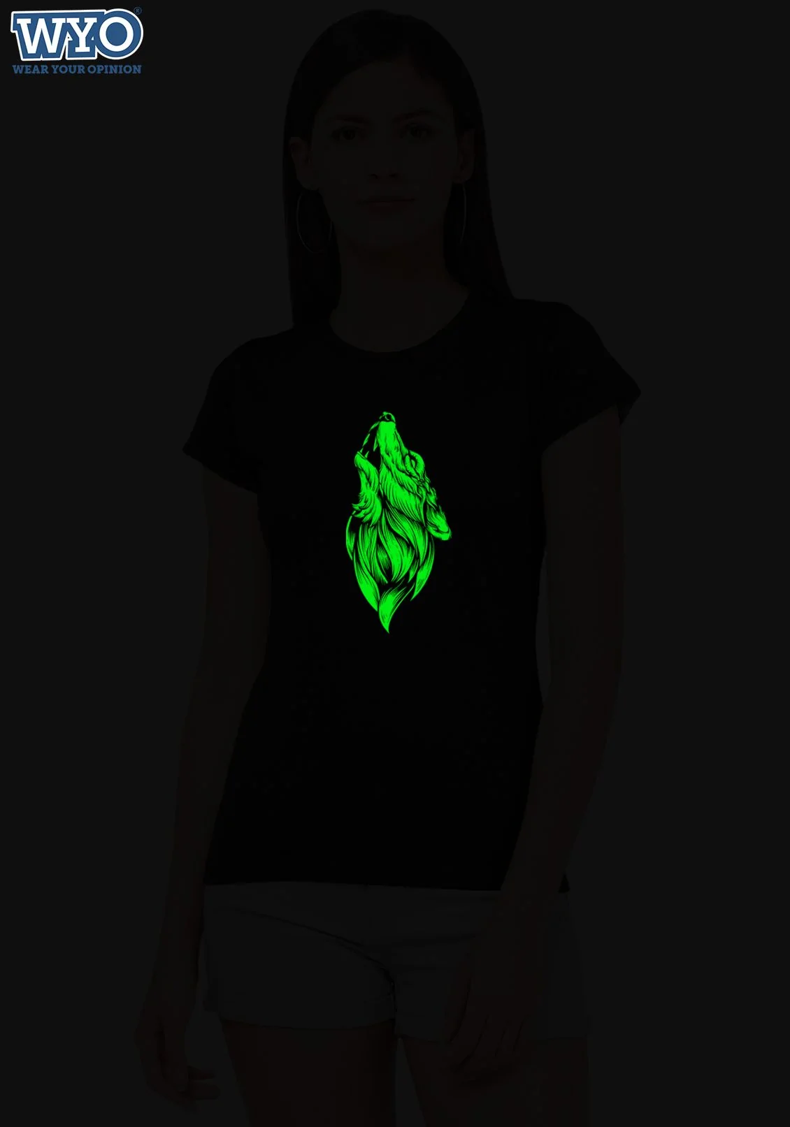 Hauling Wolf Glow Women T-Shirt