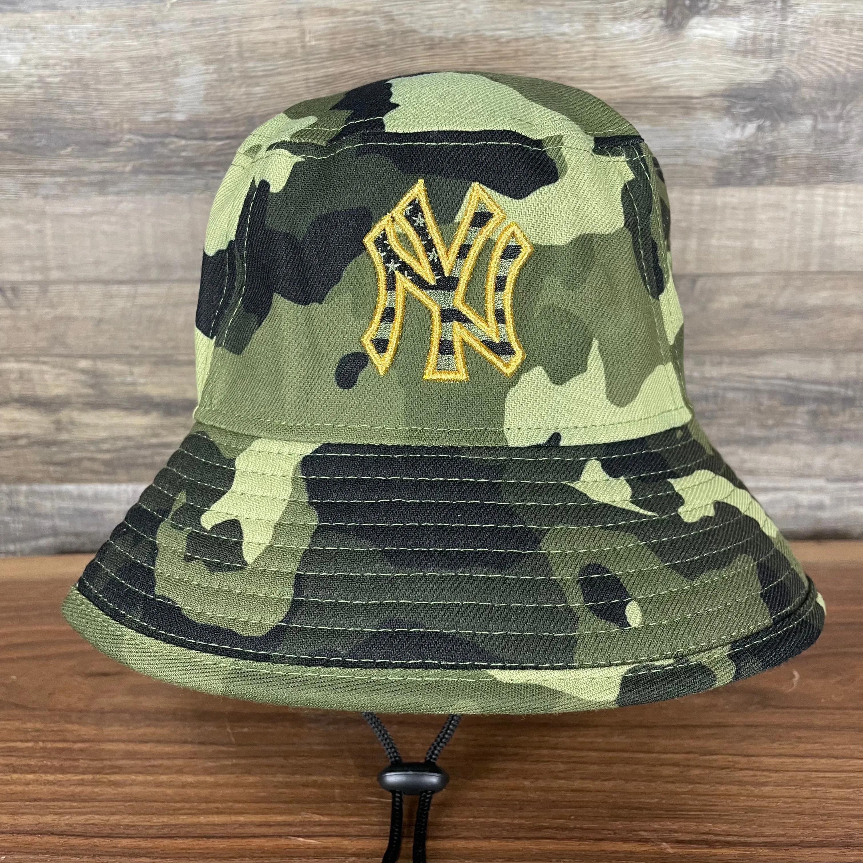 New York Yankees 2022 Armed Forces Day / Memorial Day Side Patch Boonie Bucket Hat | Camo