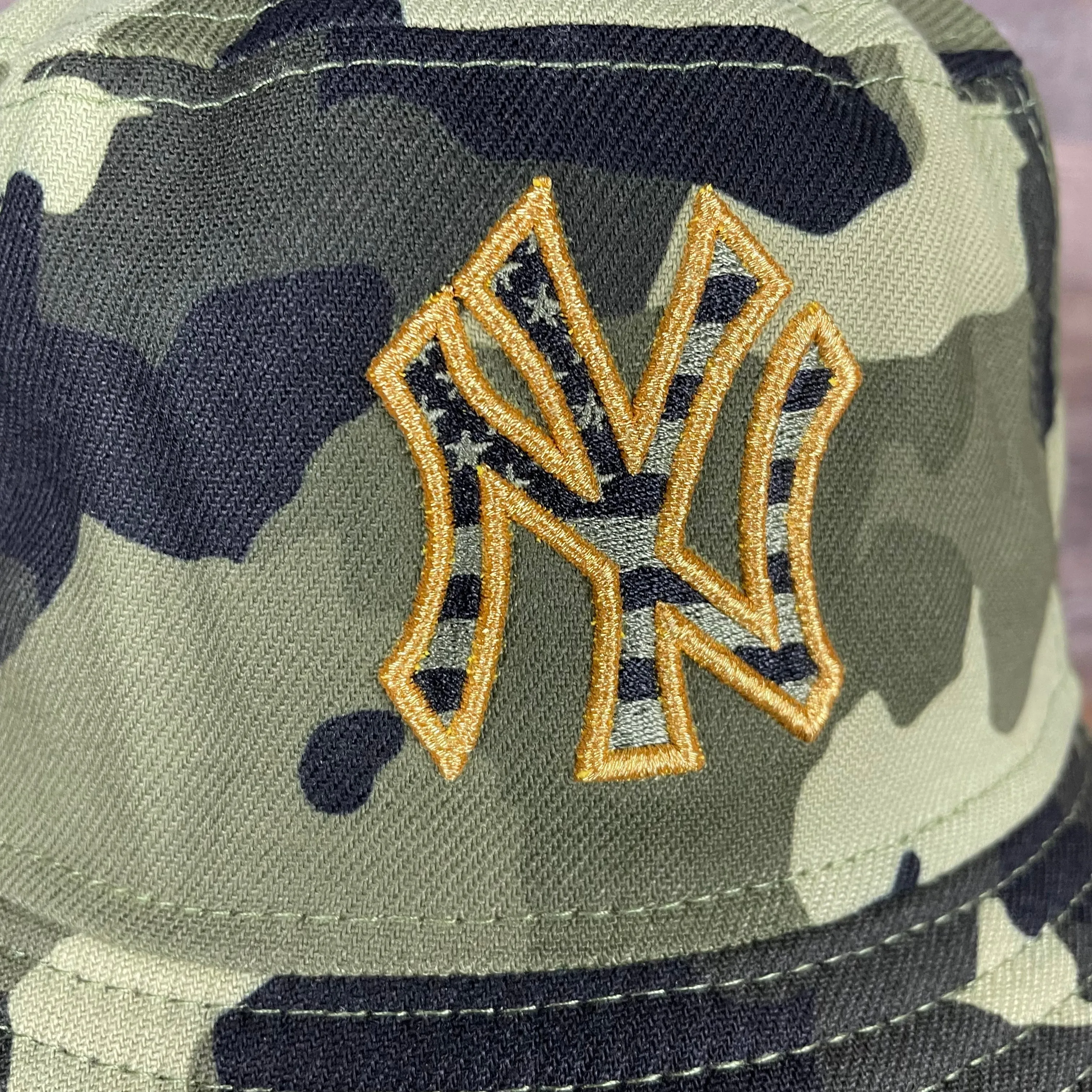 New York Yankees 2022 Armed Forces Day / Memorial Day Side Patch Boonie Bucket Hat | Camo