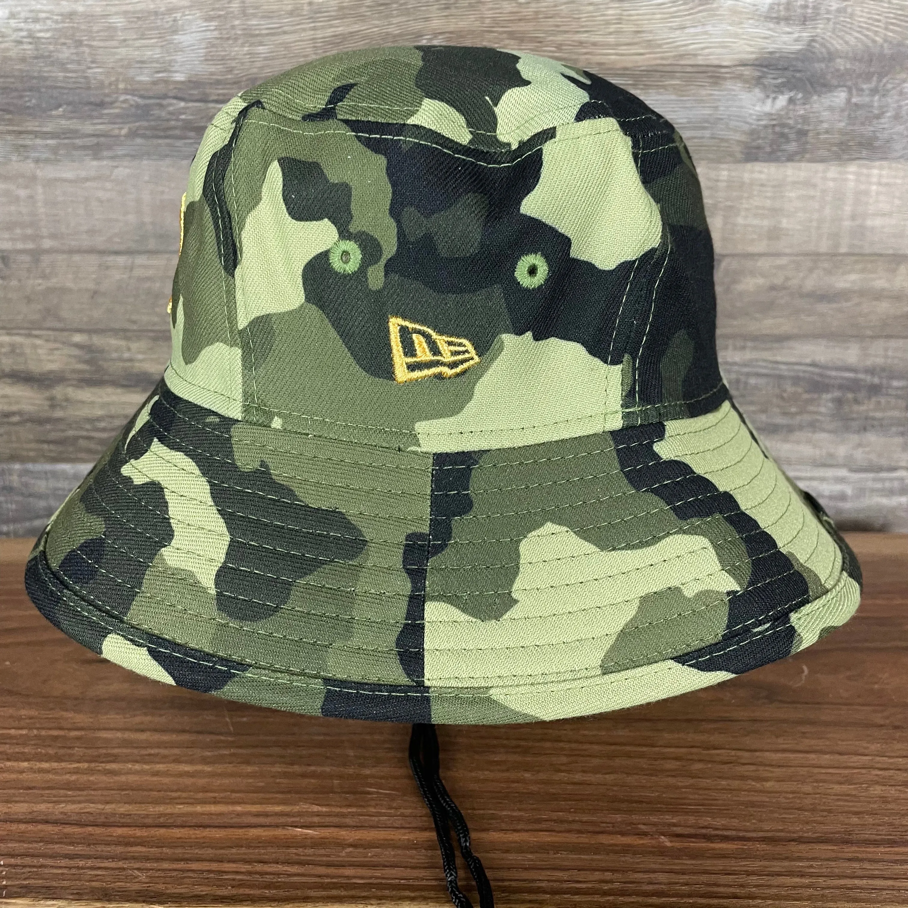 New York Yankees 2022 Armed Forces Day / Memorial Day Side Patch Boonie Bucket Hat | Camo