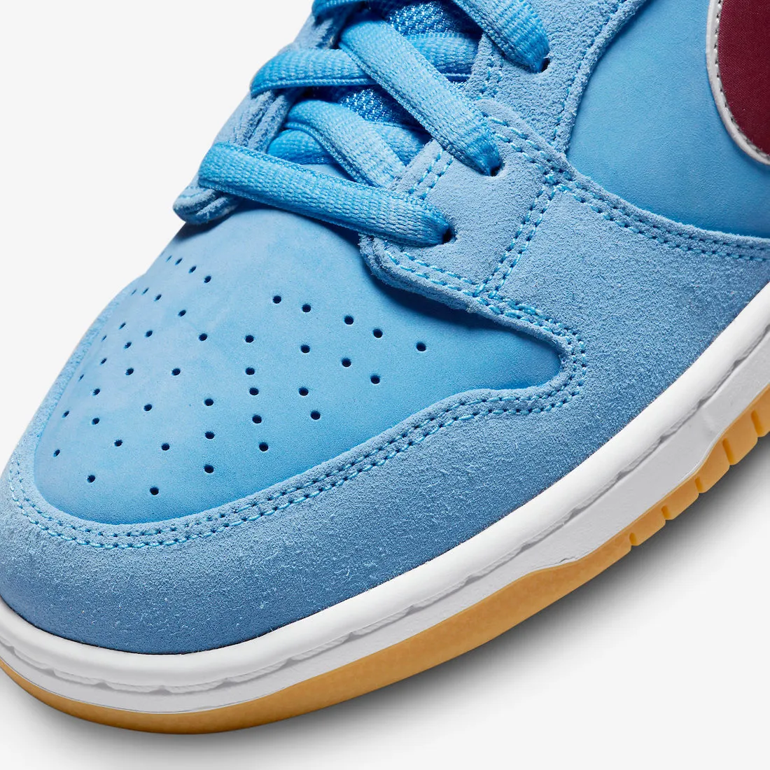 Nike SB Dunk Low Phillies Bubblegum University Blue Team Red White DQ4040-400