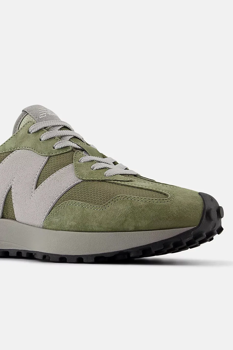 Sneaker 327 in Olive