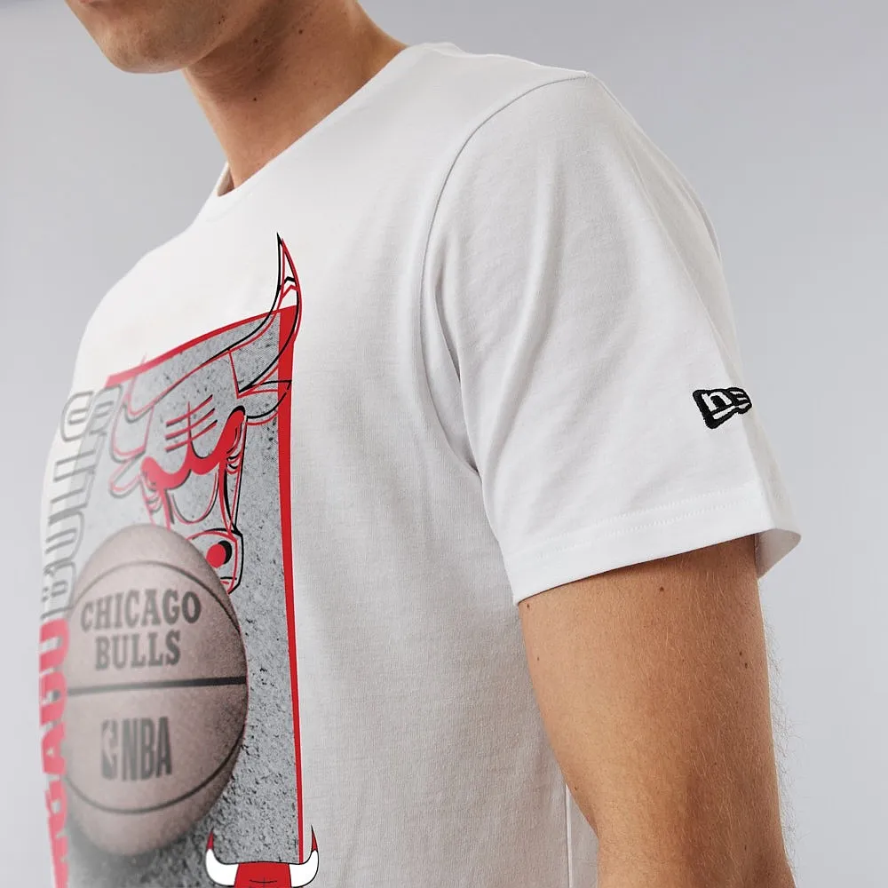 T-Shirt New Era Hoop Graphic NBA Chicago Bulls - White/Fade/Dark Red - men´s