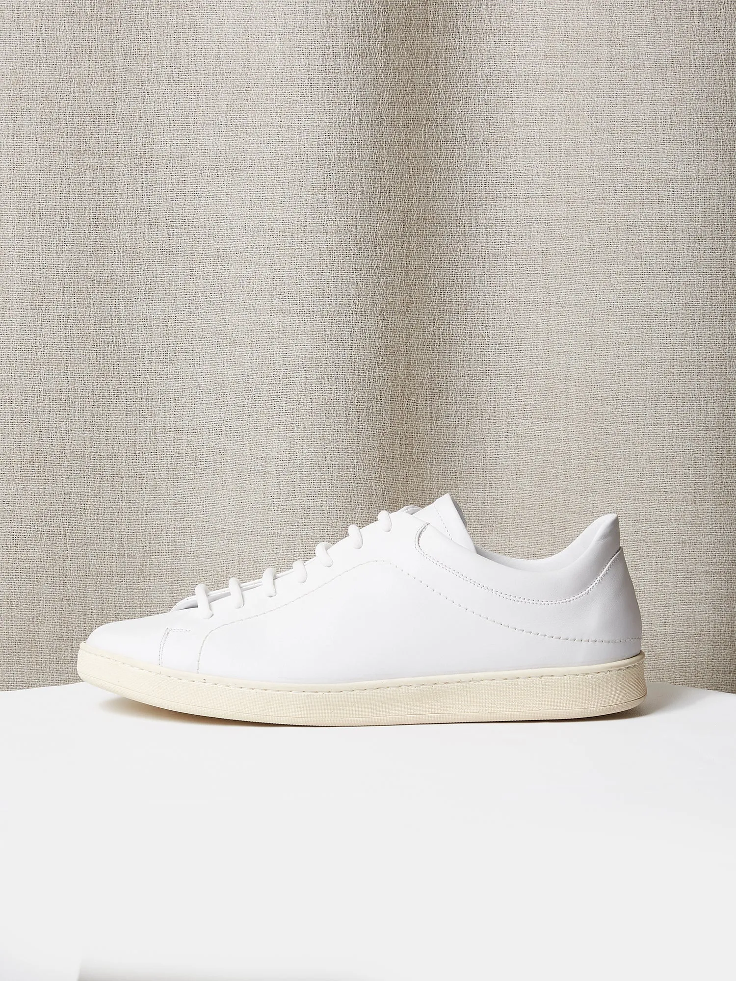 The Shelton Sneaker in White